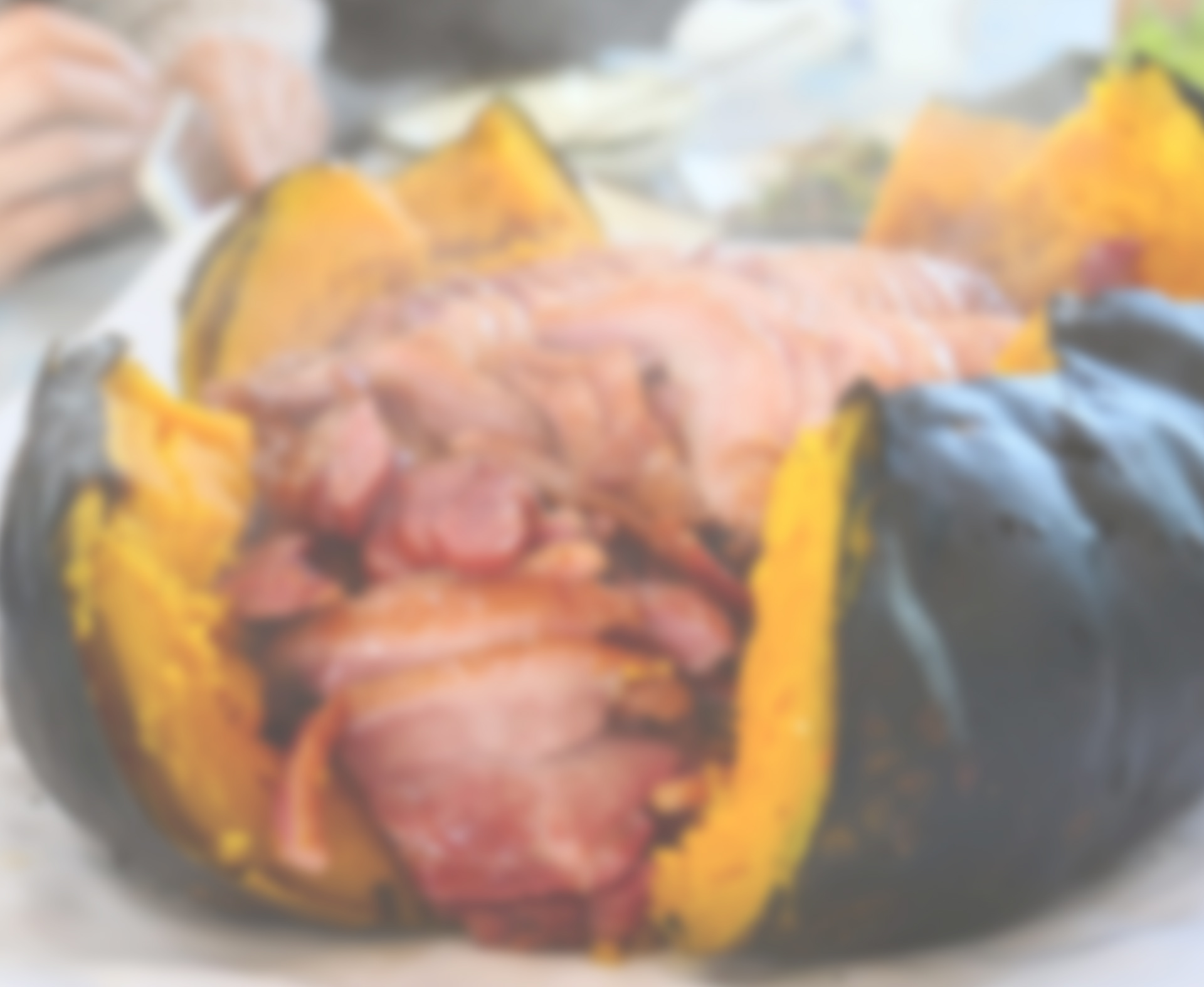 南瓜盅煙燻鴨料理